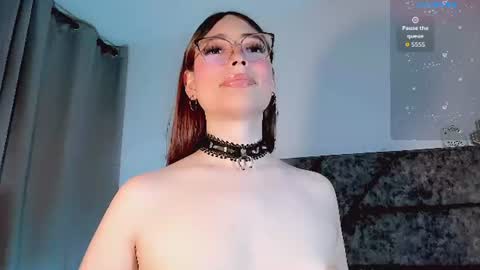 Snapshot of valentina_alba chatting on 06-27-26, 11:43 Valentina online show from 06-27-26, 11:43