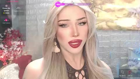 Amanda online show from 05-13-26, 10:01