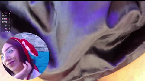 Snapshot of valentina_greco chatting on 12-27-24, 09:43 Valentina online show from 12-27-24, 09:43