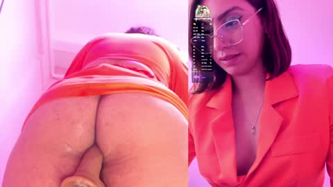 Snapshot of valentina_greco chatting on 12-31-24, 05:07 Valentina online show from 12-31-24, 05:07