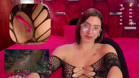 Snapshot of valentina_greco chatting on 01-15-25, 09:30 Valentina online show from 01-15-25, 09:30