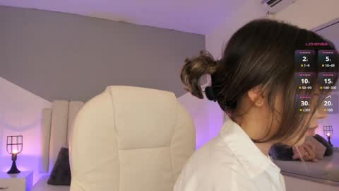 Snapshot of valentina_m17 chatting on 12-07-24, 02:31 VALENTINA online show from 12-07-24, 02:31