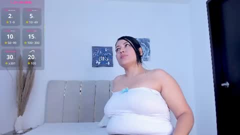 valentina_owens online show from 07-15-26, 01:16