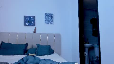 valentina_owens online show from 07-29-26, 02:04