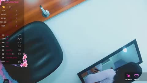 Snapshot of valentina_princess_ chatting on 02-06-25, 04:10 valentina_princess_ online show from 02-06-25, 04:10