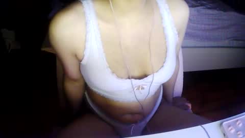 Snapshot of valentinaceleste chatting on 05-23-26, 05:34 Valentina Celeste online show from 05-23-26, 05:34