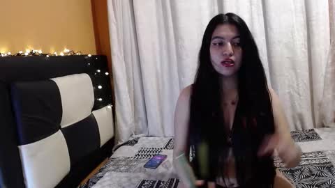 valentinasmith18 online show from 03-05-26, 12:39