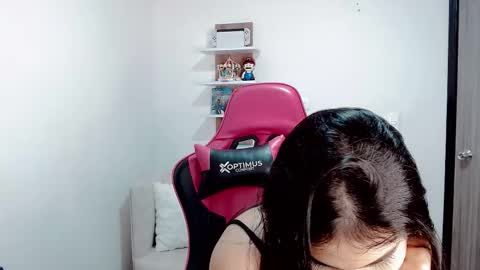 Snapshot of valentinasweet_ chatting on 11-06-25, 12:55 Valentina online show from 11-06-25, 12:55