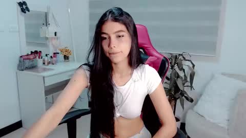 Valentina  online show from 03-12-26, 03:23