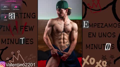 valentino online show from 12-20-25, 01:23