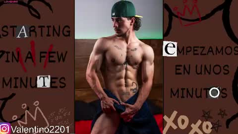 Valentino - 15 OFF valentino2201 online show from 07-11-26, 02:25