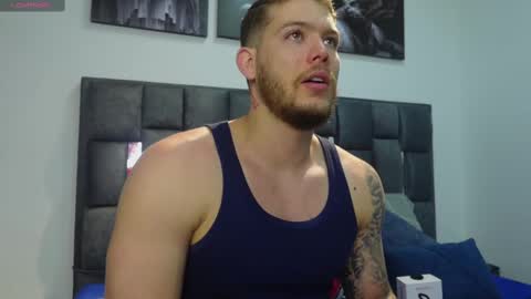 Snapshot of valentino_ferrari28 chatting on 02-17-25, 05:10 Valentino Ferrari online show from 02-17-25, 05:10