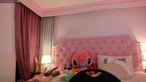 Vale Toro  online show from 02-15-25, 11:17