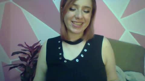 Snapshot of valeri_cove chatting on 02-07-25, 10:19 Valeri Cove online show from 02-07-25, 10:19