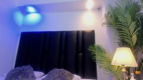 valeri_tafur online show from 12-19-25, 11:06