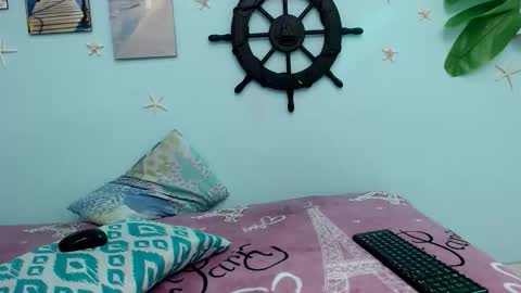 Snapshot of valeria18sexy chatting on 11-03-25, 01:19 valeria online show from 11-03-25, 01:19