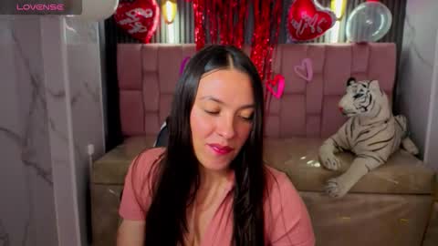 Snapshot of valeria_b_ chatting on 02-20-26, 03:14 Valeria online show from 02-20-26, 03:14