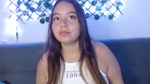 valeria online show from 02-21-25, 05:24