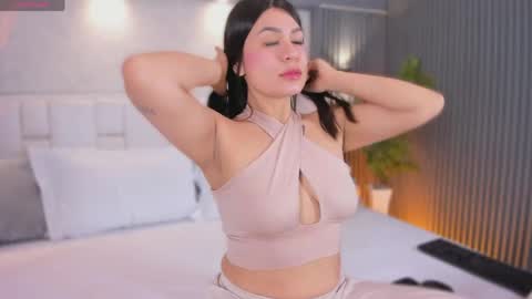 ValeriaGarciax online show from 05-19-26, 12:00