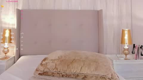 Snapshot of valeriah_ chatting on 03-05-25, 04:02 Valeria online show from 03-05-25, 04:02