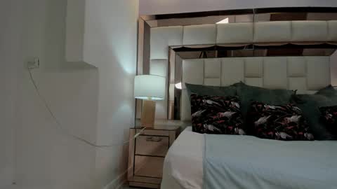 Snapshot of valerialua chatting on 01-14-26, 12:11 Valeria online show from 01-14-26, 12:11