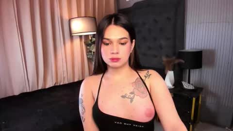 Valeria online show from 12-22-25, 10:40