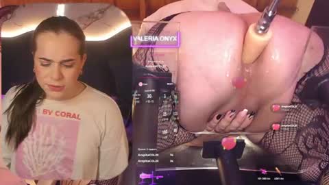 Snapshot of valeriaonyx chatting on 06-14-26, 04:09 Valeria Onyx online show from 06-14-26, 04:09