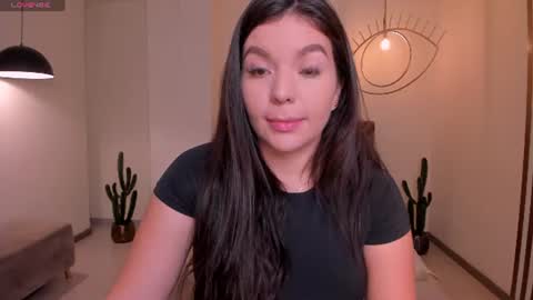 Snapshot of valeriaroldanx chatting on 07-05-26, 11:28 Valeria online show from 07-05-26, 11:28