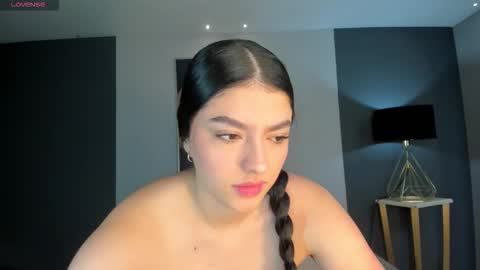 VALERIA ROSSI  online show from 02-25-26, 11:53