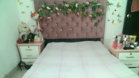 La valerie26 online show from 11-02-25, 12:51