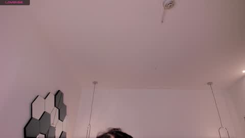 Vale  online show from 01-21-25, 11:56