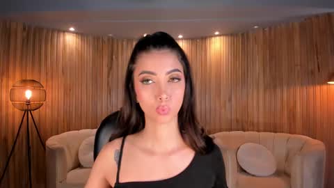 Vale  online show from 02-18-25, 06:26