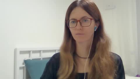 Snapshot of valerie_rose777 chatting on 10-13-25, 07:47 valerie_rose777 online show from 10-13-25, 07:47