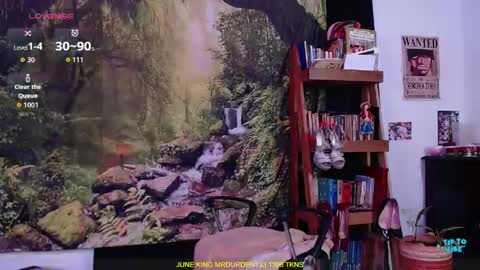 Valerie online show from 06-07-26, 01:32