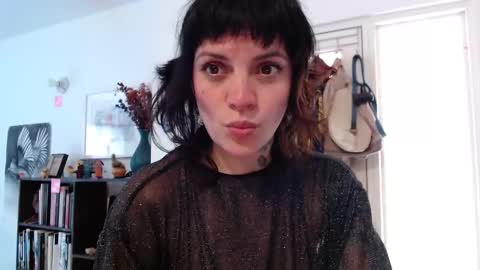 valeriees_ online show from 02-23-26, 04:04