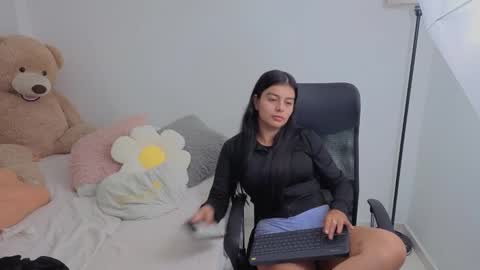 Juli C online show from 10-08-25, 12:08