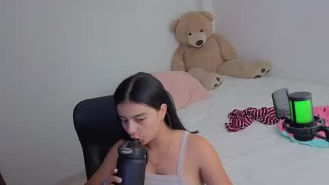 valerihouse_ online show from 07-24-26, 02:09
