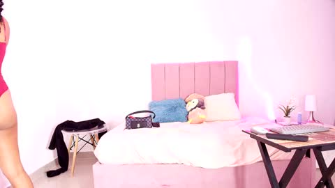 valeria online show from 09-15-25, 11:05