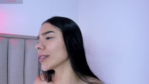 Snapshot of valery__nova chatting on 05-29-26, 04:27 Cris online show from 05-29-26, 04:27