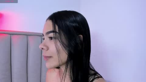 Snapshot of valery__nova chatting on 07-12-26, 04:09 Cris online show from 07-12-26, 04:09