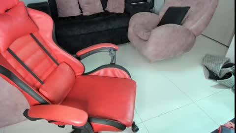 Valery adams1 online show from 03-06-25, 07:36