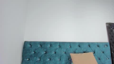 valery_adams13 online show from 10-02-25, 12:12