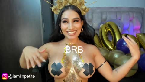 Snapshot of valery_dupont chatting on 12-11-24, 05:00 Valery Lin Dupont online show from 12-11-24, 05:00