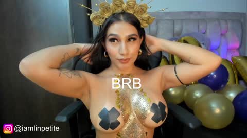 Snapshot of valery_dupont chatting on 01-26-25, 06:28 Valery Lin Dupont online show from 01-26-25, 06:28