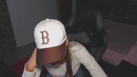 Valery Grey online show from 11-27-25, 07:05