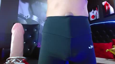 Snapshot of valery_meer_ chatting on 12-05-24, 06:11 Valeria online show from 12-05-24, 06:11