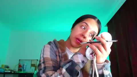 Snapshot of valery_meer_ chatting on 10-10-25, 12:20 Valeria online show from 10-10-25, 12:20