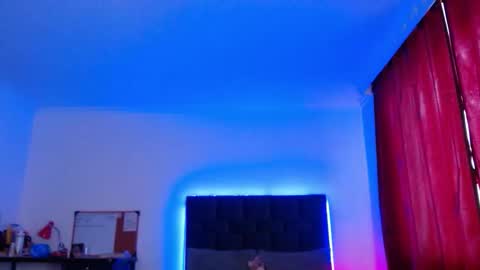 Snapshot of valery_meer_ chatting on 02-23-26, 12:13 Valeria online show from 02-23-26, 12:13