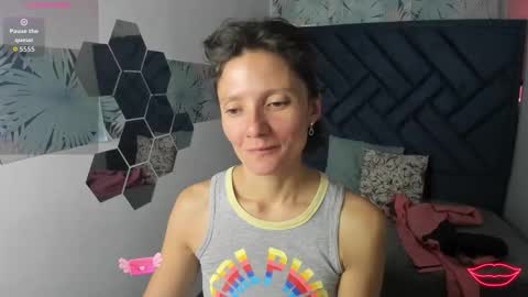 VALERY MORE online show from 02-04-26, 01:28