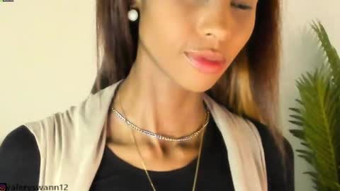Snapshot of valery_swan1 chatting on 12-20-24, 08:01 Valery swan1 online show from 12-20-24, 08:01